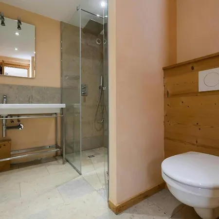 木屋 Family 5 Bdr 5 Bath Games Jacuzzi *